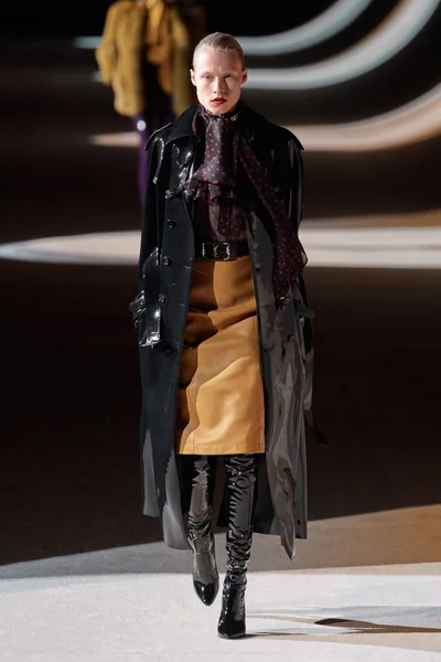 Look 31